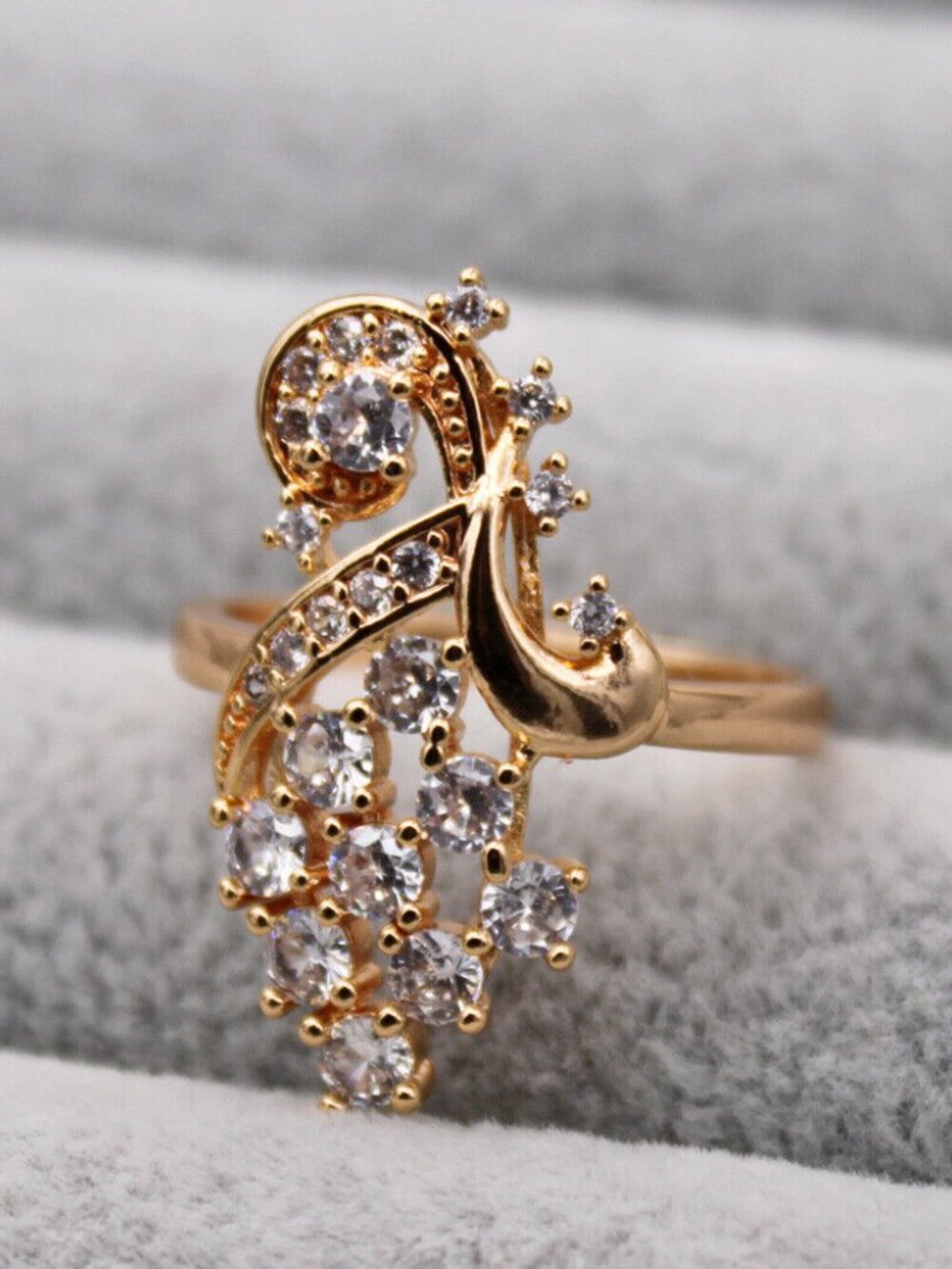 18K Yellow Gold Filled Flower Chandelier White Diamond Zircon Ring Gorgeous Gift - Picture 4 of 5